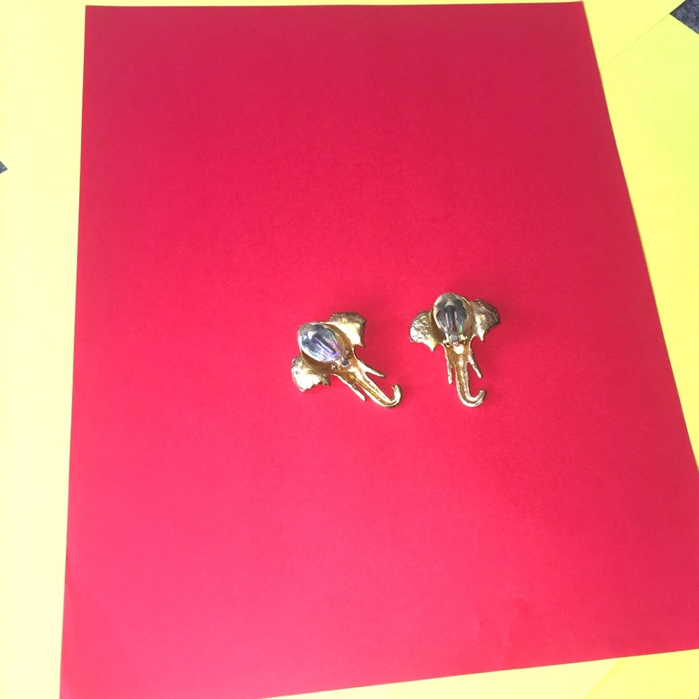 Golden elephant clip-on earrings - Picture 3 of 6